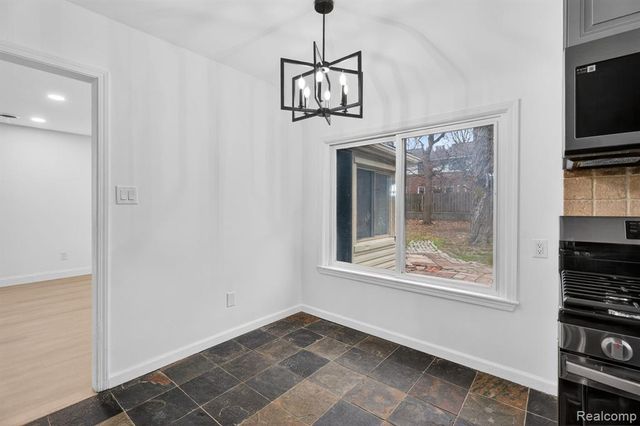 428 Girard Avenue, Royal Oak, MI 48073