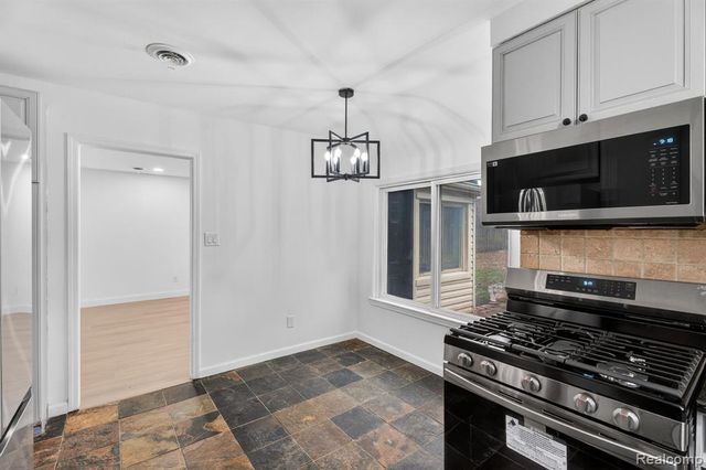 428 Girard Avenue, Royal Oak, MI 48073