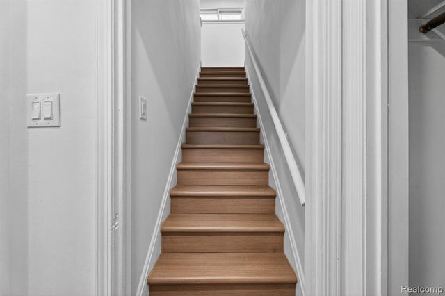 428 Girard Avenue, Royal Oak, MI 48073