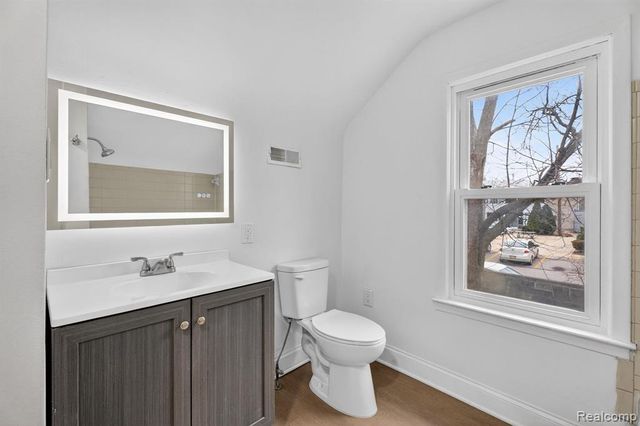 428 Girard Avenue, Royal Oak, MI 48073