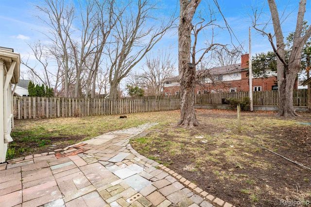 428 Girard Avenue, Royal Oak, MI 48073