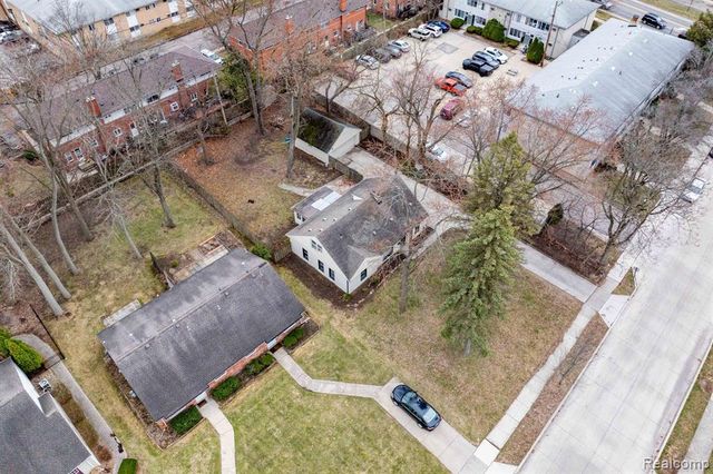 428 Girard Avenue, Royal Oak, MI 48073
