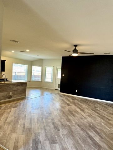10008 Clemmons Road, Fort Worth, TX 76108