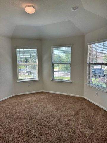 10008 Clemmons Road, Fort Worth, TX 76108