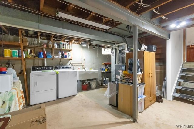 153 Marrano Drive, Lancaster, NY 14043