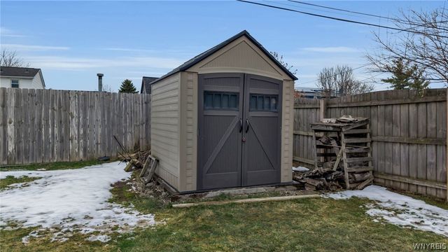 153 Marrano Drive, Lancaster, NY 14043