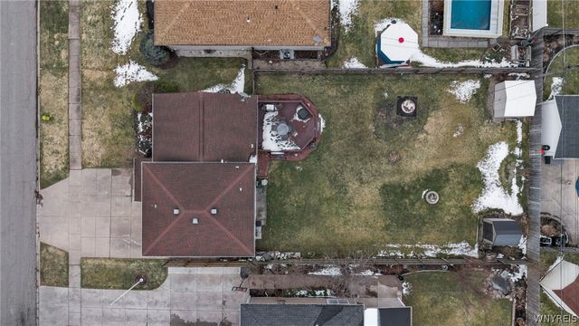 153 Marrano Drive, Lancaster, NY 14043