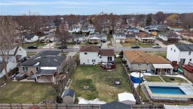 153 Marrano Drive, Lancaster, NY 14043