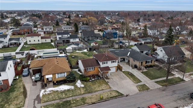 153 Marrano Drive, Lancaster, NY 14043