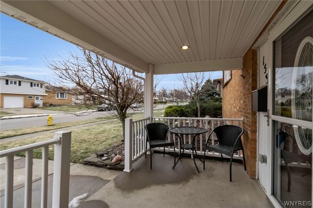 153 Marrano Drive, Lancaster, NY 14043