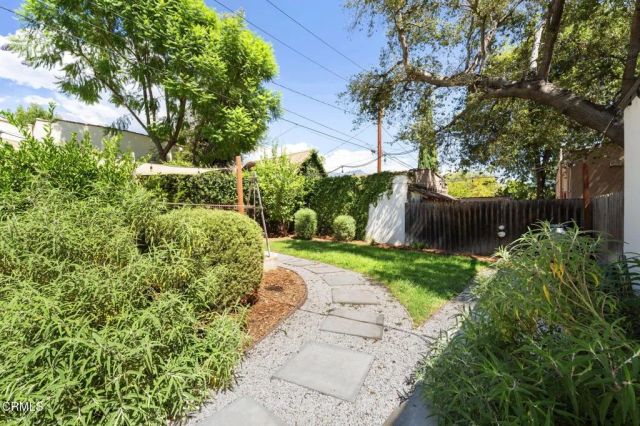 511 E Penn Street, Pasadena, CA 91104