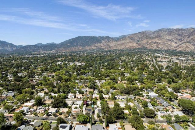 511 E Penn Street, Pasadena, CA 91104