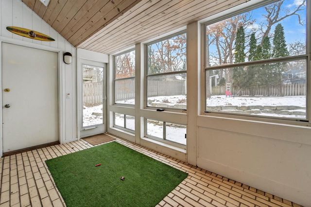 4106 Hiawatha Drive, Madison, WI 53711