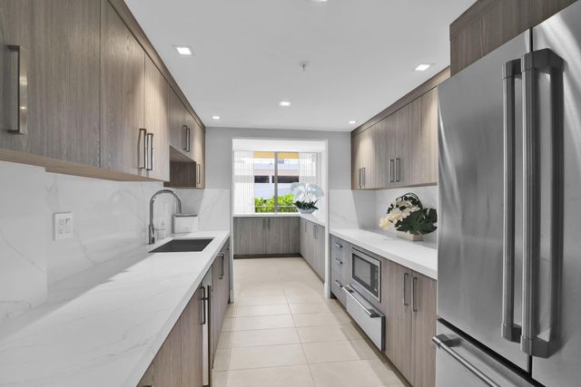 899 Jeffery Street 7140, Boca Raton, FL 33487