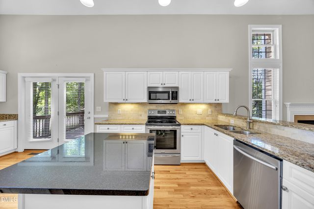 104 Pebble Beach Court, Mebane, NC 27302