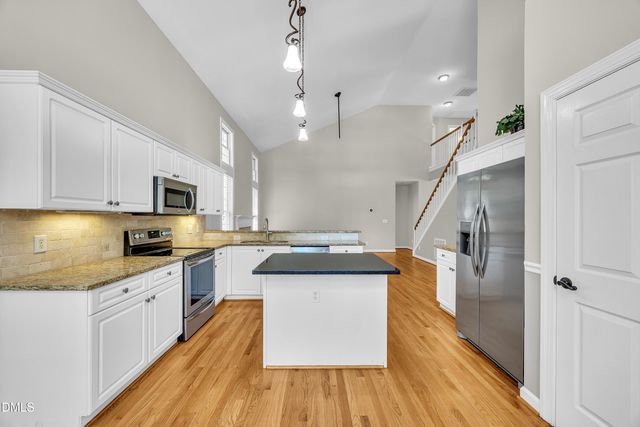 104 Pebble Beach Court, Mebane, NC 27302