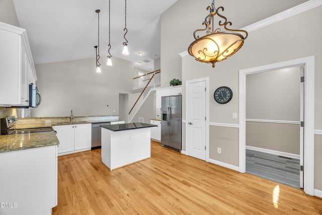 104 Pebble Beach Court, Mebane, NC 27302