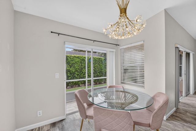 208 Caribe Court, Greenacres, FL 33413