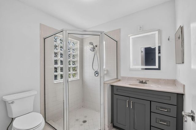 208 Caribe Court, Greenacres, FL 33413