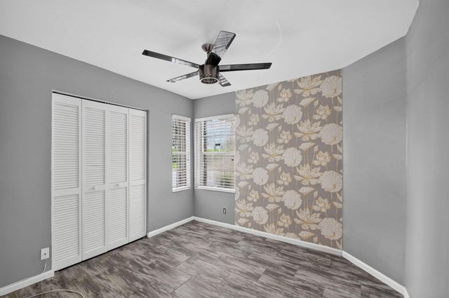 208 Caribe Court, Greenacres, FL 33413