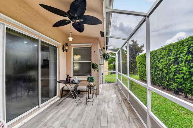 208 Caribe Court, Greenacres, FL 33413