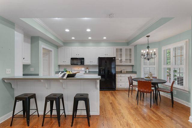 1050 Candlewick Court, Signal Mountain, TN 37377