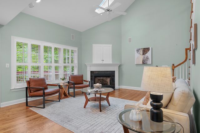 1050 Candlewick Court, Signal Mountain, TN 37377