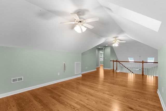 1050 Candlewick Court, Signal Mountain, TN 37377