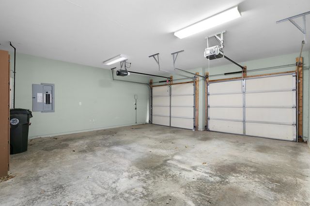 1050 Candlewick Court, Signal Mountain, TN 37377