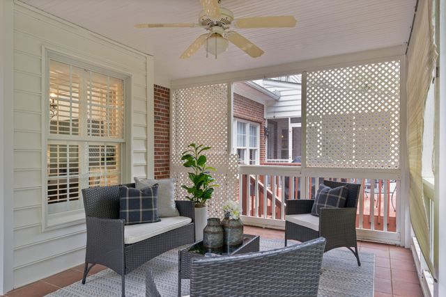 1050 Candlewick Court, Signal Mountain, TN 37377