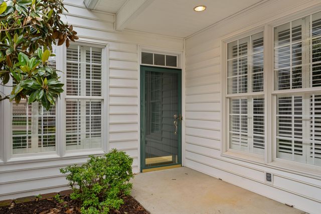 1050 Candlewick Court, Signal Mountain, TN 37377
