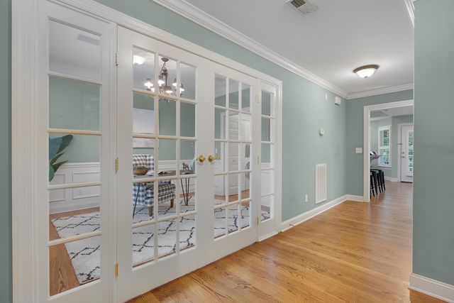 1050 Candlewick Court, Signal Mountain, TN 37377