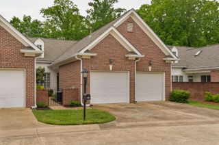 1050 Candlewick Court, Signal Mountain, TN 37377