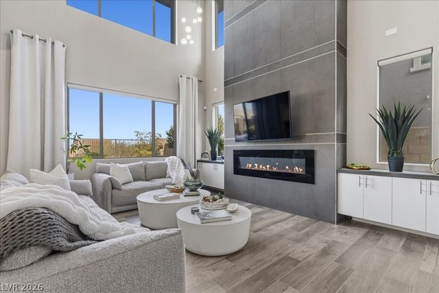 12454 Point Sierra Street, Las Vegas, NV 89138