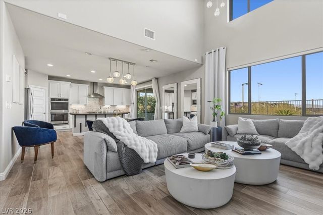 12454 Point Sierra Street, Las Vegas, NV 89138