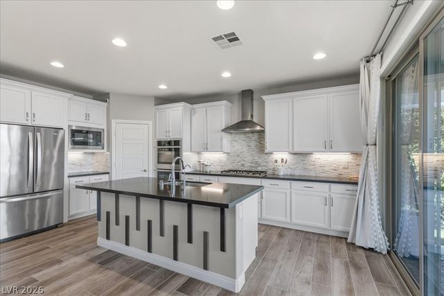 12454 Point Sierra Street, Las Vegas, NV 89138