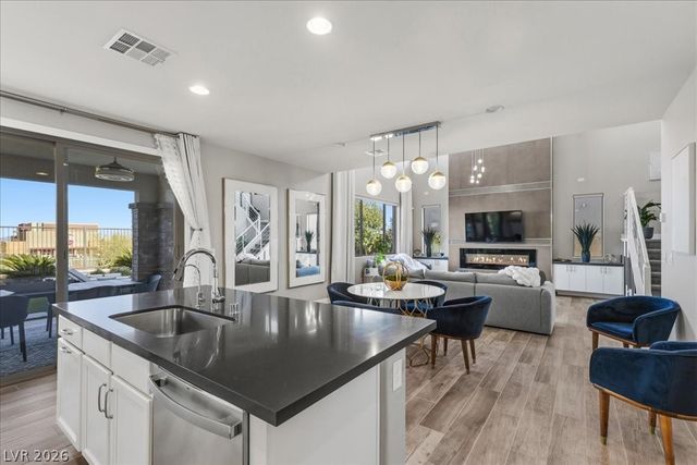 12454 Point Sierra Street, Las Vegas, NV 89138