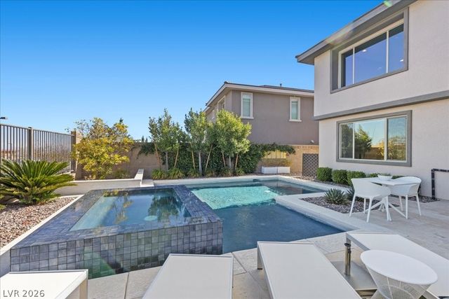 12454 Point Sierra Street, Las Vegas, NV 89138