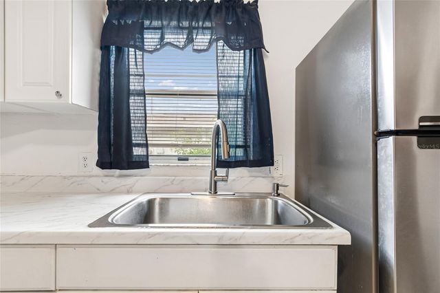 3603 16TH AVENUE S, St Petersburg, FL 33711