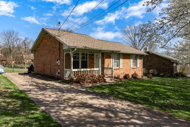 164 Hillside Dr, Hendersonville, TN 37075