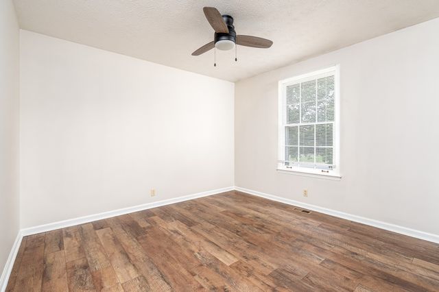 164 Hillside Dr, Hendersonville, TN 37075