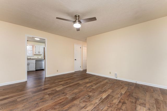 164 Hillside Dr, Hendersonville, TN 37075