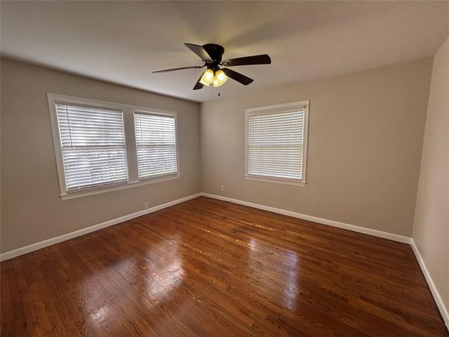 1401 Austin Street, Texas City, TX 77568