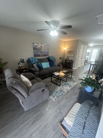 263 Alexander Blvd, Clarksville, TN 37040