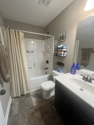 263 Alexander Blvd, Clarksville, TN 37040