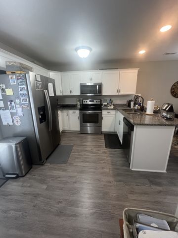 263 Alexander Blvd, Clarksville, TN 37040