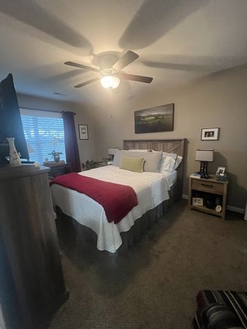 263 Alexander Blvd, Clarksville, TN 37040