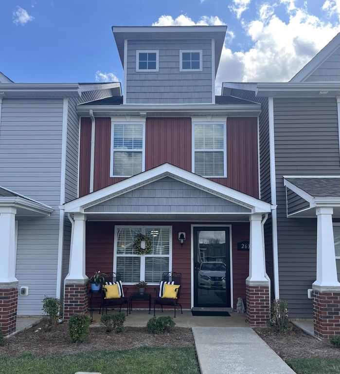 263 Alexander Blvd, Clarksville, TN 37040