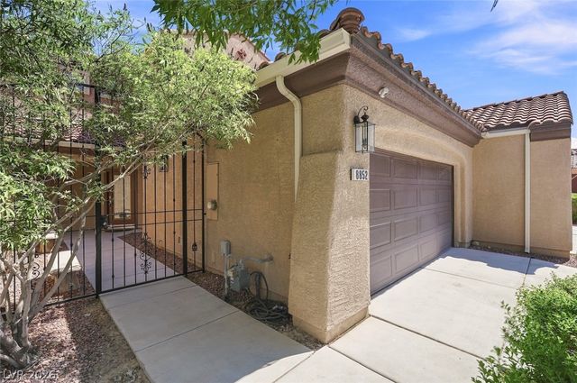 8852 Regatta Bay Place, Las Vegas, NV 89131