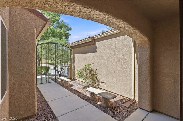 8852 Regatta Bay Place, Las Vegas, NV 89131